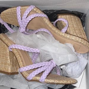 Never worn.. only tried on. Comes with box